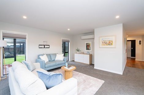 Photo of property in 77 Richfield Drive, Waikiwi, Invercargill, 9810
