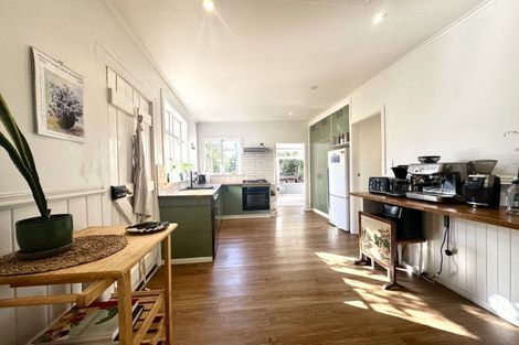 Photo of property in 13 Ross Street, Kilbirnie, Wellington, 6022