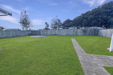 Photo of property in 27 Morgan Crescent, Levin, 5510