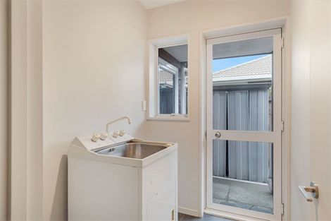 Photo of property in 5/37 Avonhead Road, Avonhead, Christchurch, 8042
