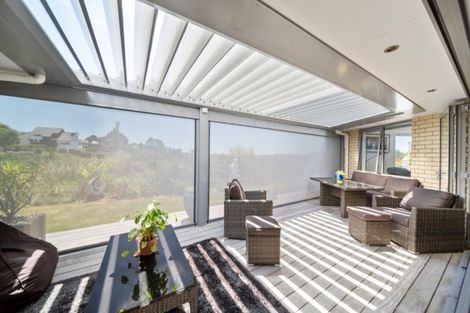 Photo of property in 321a Mangorei Road, Merrilands, New Plymouth, 4312