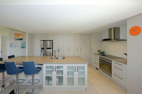 Photo of property in 156a Avonhead Road, Ilam, Christchurch, 8041