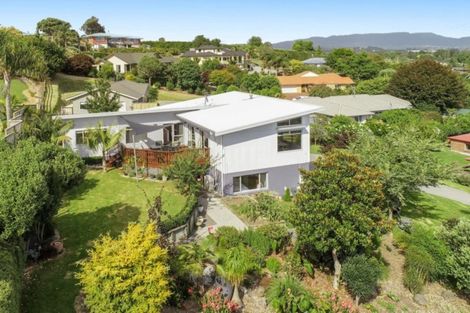 Photo of property in 8 Mckenna Lane, Omokoroa, 3114