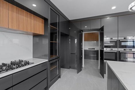 Photo of property in 54 Armstrong Farm Drive, East Tamaki Heights, Auckland, 2016