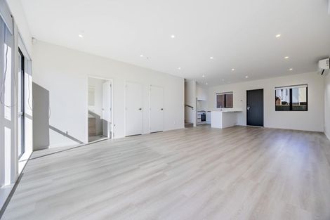 Photo of property in 18/35 Young Crescent, Drury, 2113