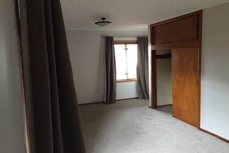 Photo of property in 74 Neil Avenue, Te Atatu Peninsula, Auckland, 0610