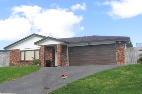 Photo of property in 28 Brookwood Drive, Henderson, Auckland, 0612