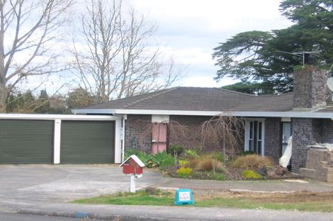 Photo of property in 35 Gills Avenue, Papakura, 2110