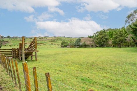 Photo of property in 205 Valley Views, Fitzherbert, Palmerston North, 4472