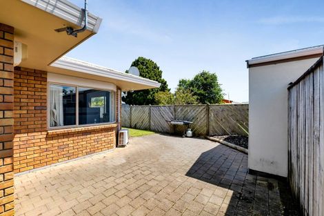 Photo of property in 301 Huatoki Street, Upper Vogeltown, New Plymouth, 4310