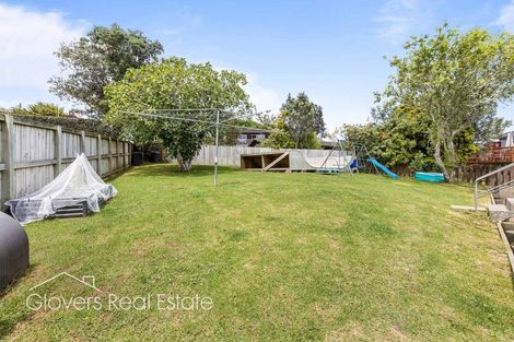 Photo of property in 10 Seabar Place, Glen Eden, Auckland, 0602