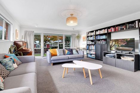 Photo of property in 50 Fovant Street, Russley, Christchurch, 8042