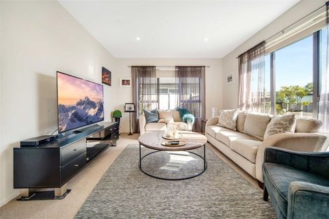 Photo of property in 33 Doidge Street, Beachlands, Auckland, 2018