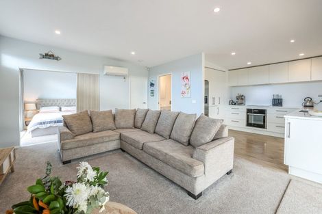 Photo of property in 8 Nikau Road, Oneroa, Waiheke Island, 1081