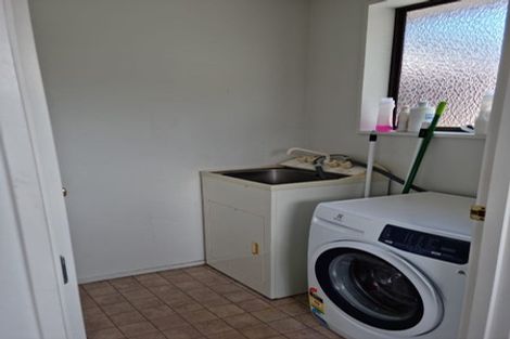 Photo of property in 7 Farm Lane, Parklands, Christchurch, 8083