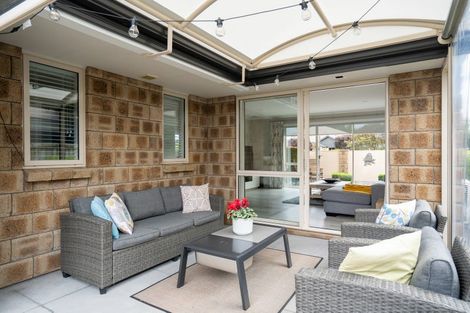 Photo of property in 10 Cooper Crescent, Cambridge, 3434