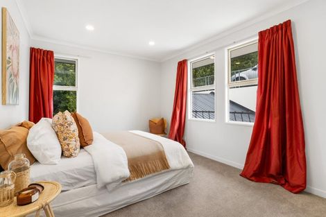 Photo of property in 5 Stoddart Lane, Cashmere, Christchurch, 8022