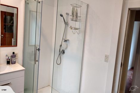 Photo of property in 1b Miller Road, Mangere Bridge, Auckland, 2022