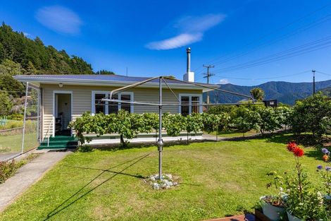 Photo of property in 5 Cook Street, Havelock, 7100