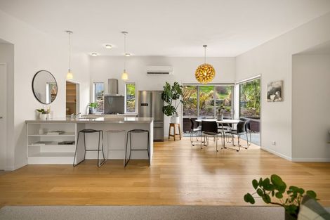 Photo of property in 13 Haines Way, Arthurs Point, Queenstown, 9371