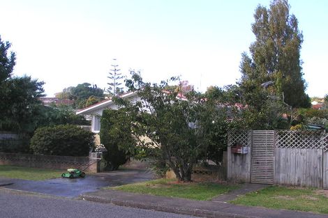 Photo of property in 25 Seine Road, Forrest Hill, Auckland, 0620