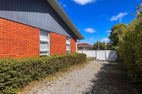 Photo of property in 170 Maidstone Road, Avonhead, Christchurch, 8042