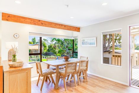 Photo of property in 17 Outlook Road, Greenhithe, Auckland, 0632