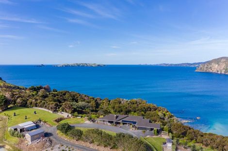 Photo of property in 1025 Taupo Bay Road, Taupo Bay, Mangonui, 0494