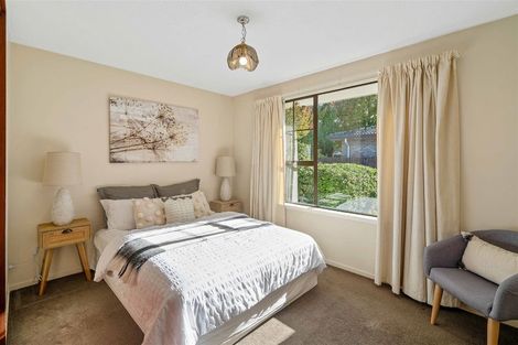 Photo of property in 2/14 Resolution Place, Bryndwr, Christchurch, 8053