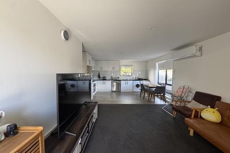 Photo of property in 33 Tuckers Road, Redwood, Christchurch, 8051