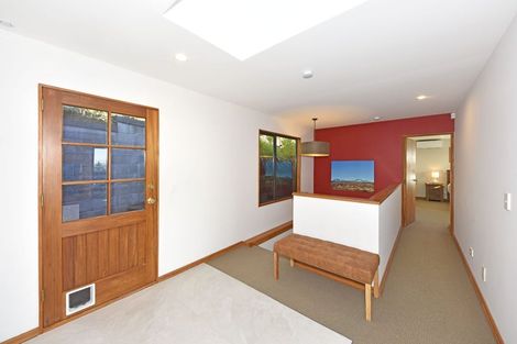 Photo of property in 7 Arahura Place, Cashmere, Christchurch, 8022