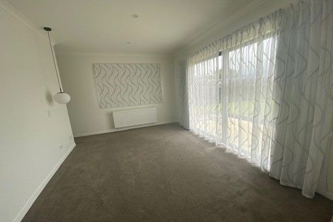 Photo of property in 7 Hopkirk Avenue, Wallaceville, Upper Hutt, 5018