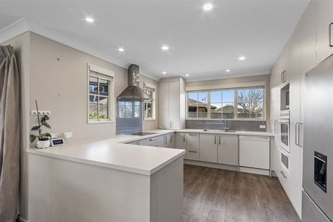 Photo of property in 51 Glasnevin Drive, Casebrook, Christchurch, 8051