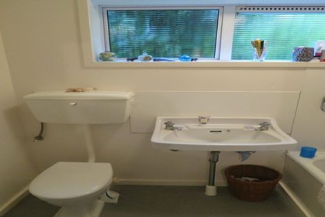 Photo of property in 42 Moana Road, Kelburn, Wellington, 6012