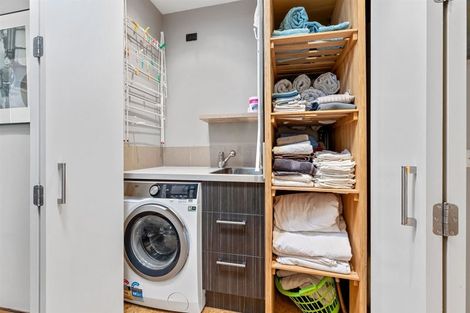 Photo of property in 36 Millhill Lane, Huntsbury, Christchurch, 8022