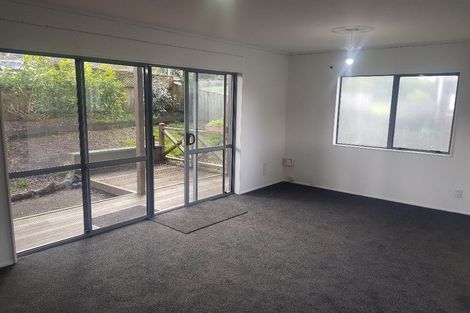 Photo of property in 1/22 Valecrest Place, Bayview, Auckland, 0629
