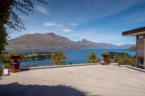 Photo of property in 27 Edinburgh Drive, Queenstown, 9300