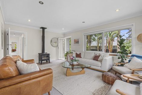 Photo of property in 144 Pioneer Road, Spotswood, New Plymouth, 4310