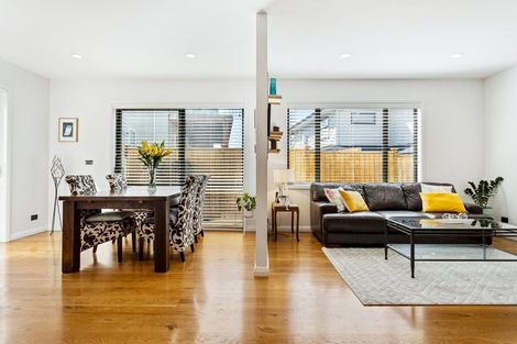 Photo of property in 40 Bounty Road, Long Bay, Auckland, 0630