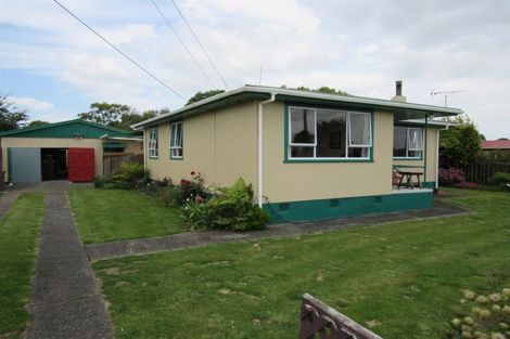 Photo of property in 43 Fookes Street, Waverley, 4510