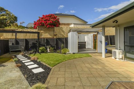 Photo of property in 12 Summerhaven Place, Ohauiti, Tauranga, 3112