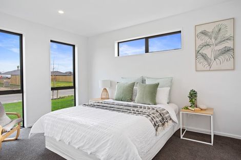 Photo of property in 11 Curtis Street, Woodend, 7610