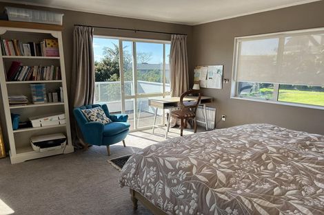 Photo of property in 52 Amorino Drive, Red Beach, 0932