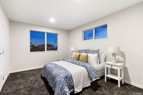 Photo of property in 8 Takurua Terrace, Orewa, 0931