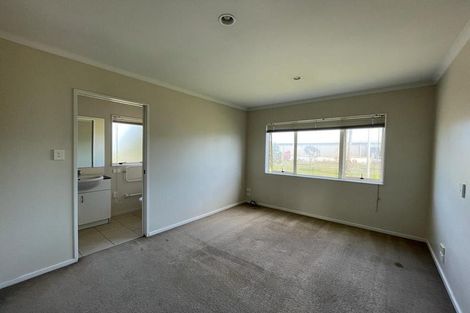 Photo of property in 7 Moravale Lane, Flat Bush, Auckland, 2016