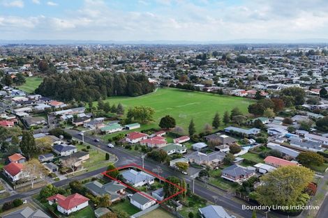 Photo of property in 1 Cedar Place, Hillcrest, Hamilton, 3216