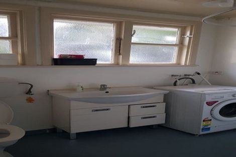 Photo of property in 185 Brockville Road, Brockville, Dunedin, 9011