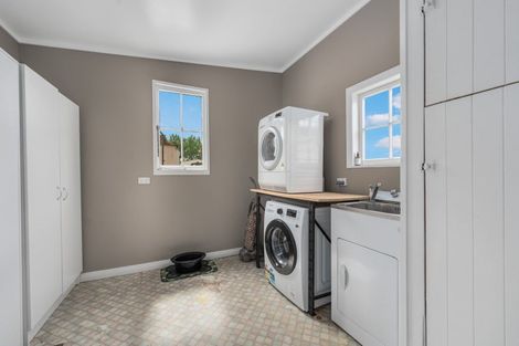 Photo of property in 986 Halcombe Road, Halcombe, Feilding, 4779