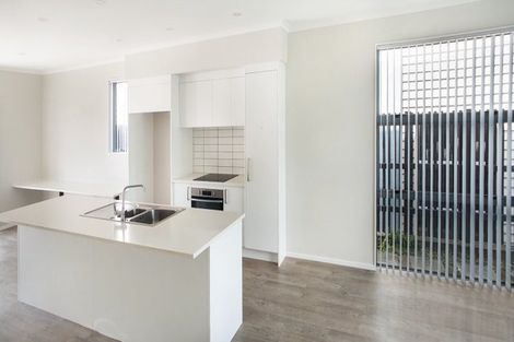 Photo of property in 18 Oioi Road, Hobsonville, Auckland, 0616