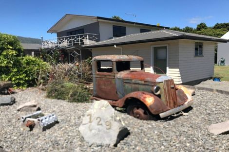 Photo of property in 729 Makerua Road, Tokomaru, Palmerston North, 4474